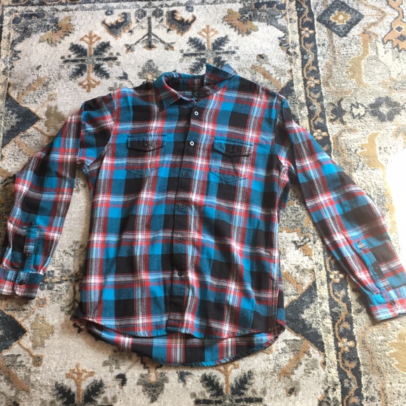 Lightweight Flannel - Picture 1 of 3